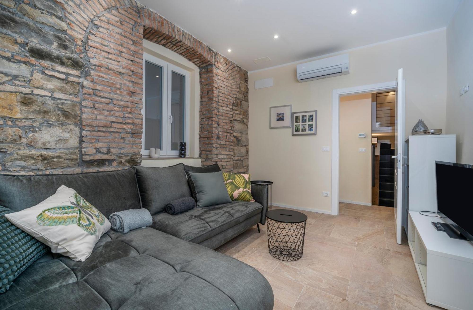 Apartment Urban Oasis *